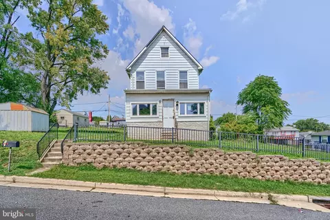 2926 Michigan Ave, Halethorpe, MD 21227