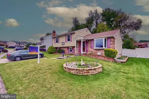 113 Old Maple Ct, Essex, MD 21221