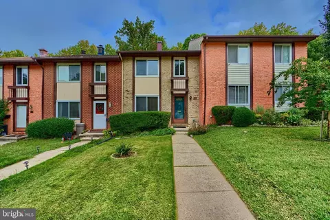 26 Bideford Ct, Parkville, MD 21234