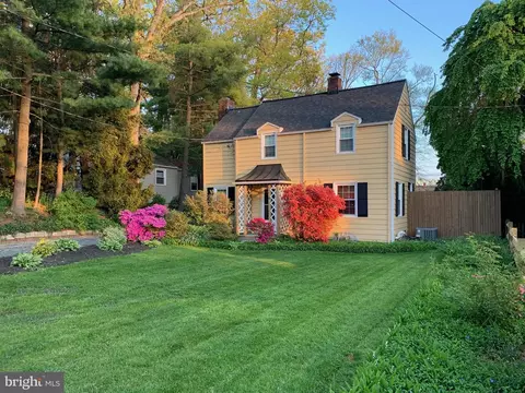 21 W Seminary Ave, Lutherville Timonium, MD 21093