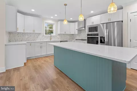 2007 Headland Blvd, Sparrows Point, MD 21219 photo 8