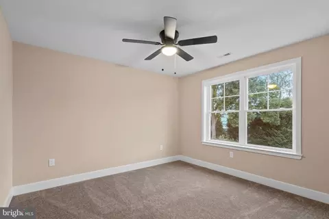 2007 Headland Blvd, Sparrows Point, MD 21219 photo 17