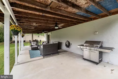 2418 Jarsey, Sparrows Point, MD 21219 photo 24