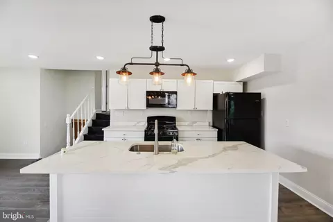 Kitchen - 5816 Heron Dr, Halethorpe, MD 21227 photo 1 of 3