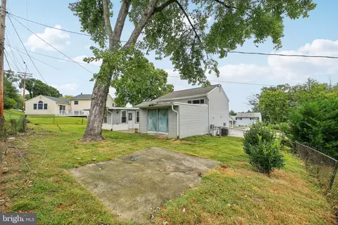 Exterior - 5816 Heron Dr, Halethorpe, MD 21227 photo 7 of 7