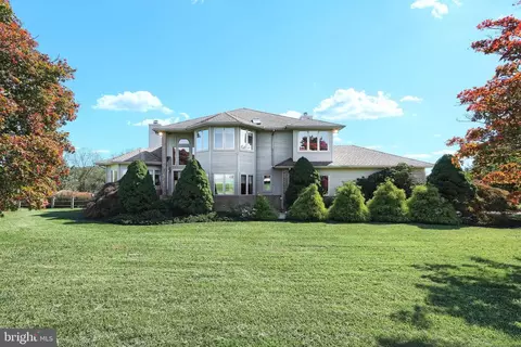 Exterior - 2627 Stockton Rd, Phoenix, MD 21131 photo 4 of 17