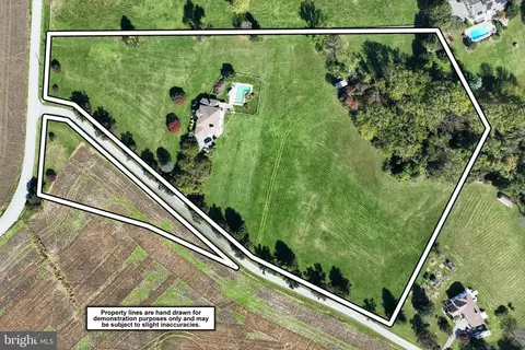 View/Area - 2627 Stockton Rd, Phoenix, MD 21131 photo 3 of 8