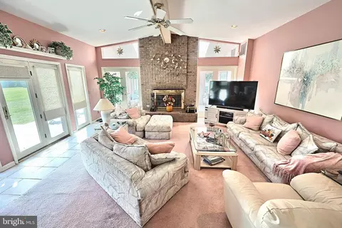 Living - 2627 Stockton Rd, Phoenix, MD 21131 photo 2 of 4