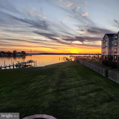 View/Area - 1422 Burke Rd, Middle River, MD 21220 photo 6 of 7