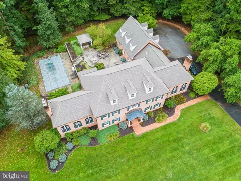 View/Area - 4009 Cloverland Dr, Phoenix, MD 21131 photo 1 of 5