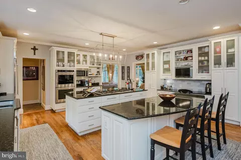 Kitchen - 4009 Cloverland Dr, Phoenix, MD 21131 photo 2 of 6