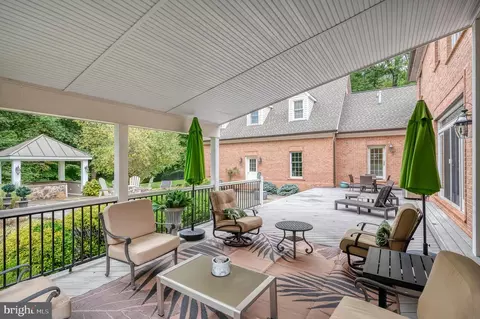 Exterior - 4009 Cloverland Dr, Phoenix, MD 21131 photo 13 of 17