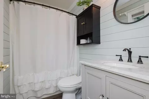 Bath - 4009 Cloverland Dr, Phoenix, MD 21131 photo 5 of 6