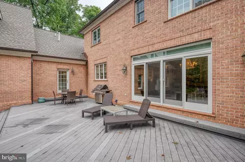 Exterior - 4009 Cloverland Dr, Phoenix, MD 21131 photo 11 of 17