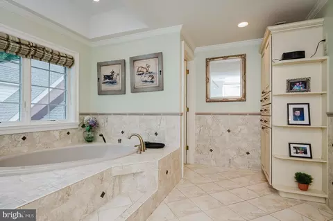 Bath - 4009 Cloverland Dr, Phoenix, MD 21131 photo 4 of 6