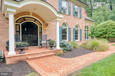 Exterior - 4009 Cloverland Dr, Phoenix, MD 21131 photo 6 of 17