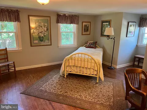 Bedroom - 2913 Paper Mill Rd, Phoenix, MD 21131 photo 3 of 8