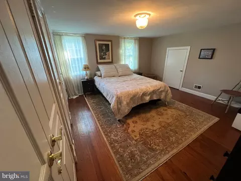Bedroom - 2913 Paper Mill Rd, Phoenix, MD 21131 photo 4 of 8