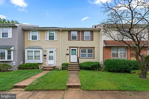 5430 King Arthur Cir, Rosedale, MD 21237