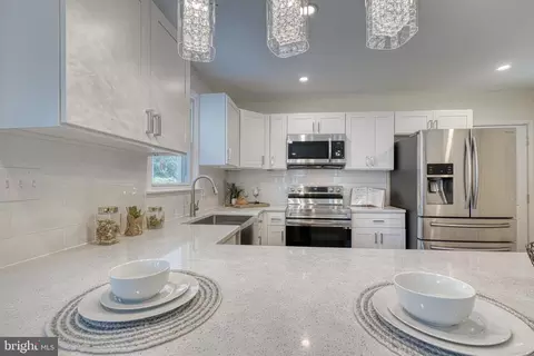 1411 Shefford Rd, Baltimore, MD 21239 photo 12