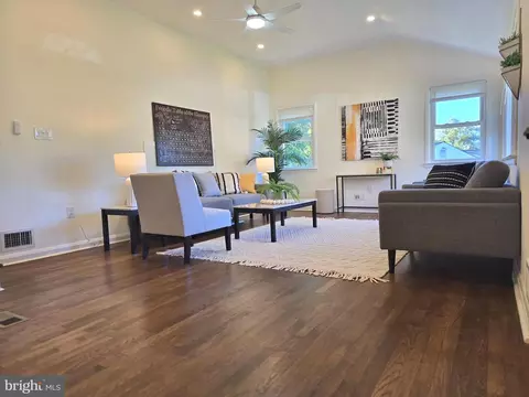 1411 Shefford Rd, Baltimore, MD 21239 photo 4