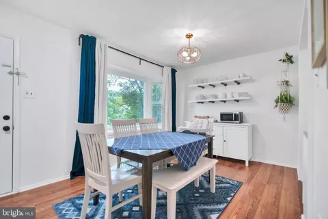 Dining - 5625 Selford Rd, Halethorpe, MD 21227 photo 2 of 2