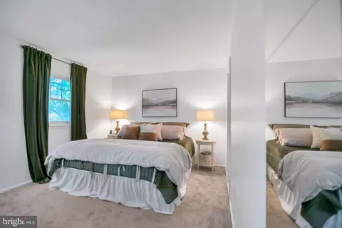 Bedroom - 5625 Selford Rd, Halethorpe, MD 21227 photo 6 of 7
