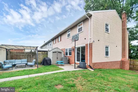 Exterior - 5625 Selford Rd, Halethorpe, MD 21227 photo 6 of 7