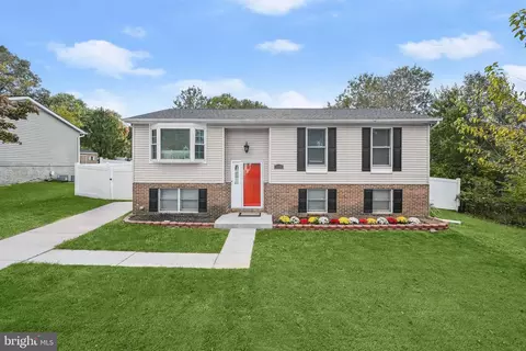 12151 Buttonwood Ln, Middle River, MD 21220