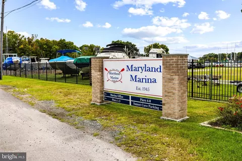Exterior - 3325 Choptank Ave, Middle River, MD 21220 photo 4 of 4
