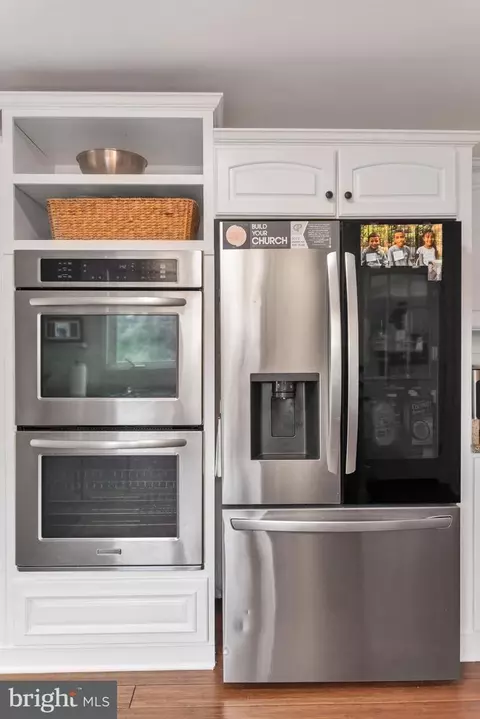 Kitchen - 1005 Francis Ave, Halethorpe, MD 21227 photo 6 of 7