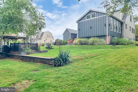 Exterior - 1005 Francis Ave, Halethorpe, MD 21227 photo 13 of 17