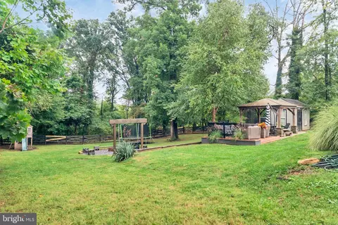 Exterior - 1005 Francis Ave, Halethorpe, MD 21227 photo 14 of 17