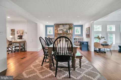 Dining - 1005 Francis Ave, Halethorpe, MD 21227 photo 1 of 5