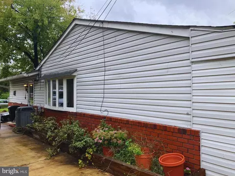 7143 Fairbrook Rd, Windsor Mill, MD 21244 photo 11