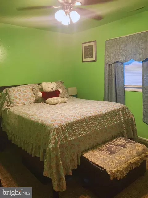 7143 Fairbrook Rd, Windsor Mill, MD 21244 photo 9