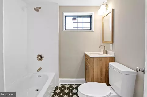 2705 Daisy Ave, Halethorpe, MD 21227 photo 30