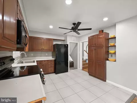 Kitchen - 611 Wallerson Rd, Catonsville, MD 21228 photo 2 of 3