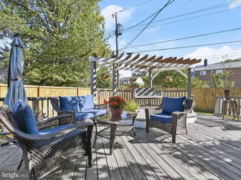 Exterior - 611 Wallerson Rd, Catonsville, MD 21228 photo 6 of 15