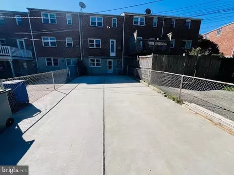 Exterior - 972 Regina Dr, Halethorpe, MD 21227 photo 3 of 6