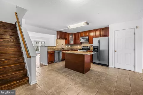 8 Tomahawk Ter, Middle River, MD 21220 photo 7