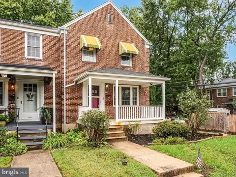 204 Blakeney, Catonsville, MD 21228
