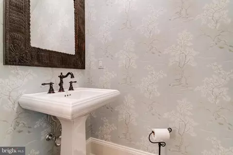 Bath - 12831 Stone Eagle Rd, Phoenix, MD 21131 photo 2 of 13