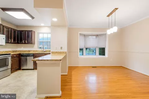 32 Bartley Ct, Nottingham, MD 21236 photo 9