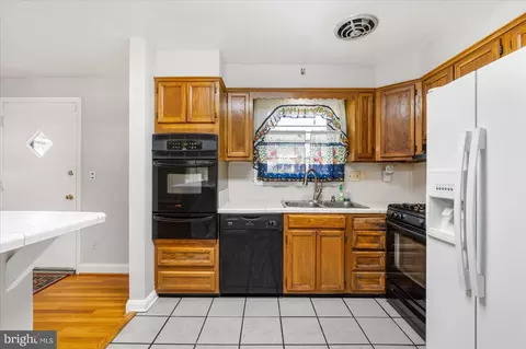 Kitchen - 8342 Merrymount Dr, Windsor Mill, MD 21244 photo 3 of 3