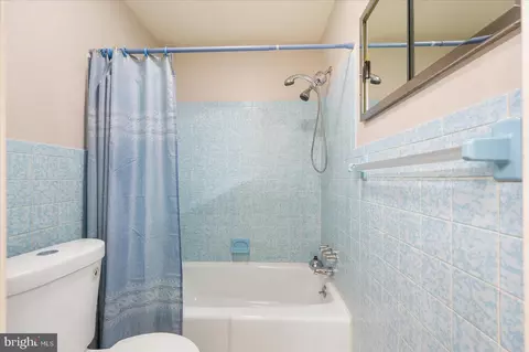 Bath - 8342 Merrymount Dr, Windsor Mill, MD 21244 photo 4 of 4