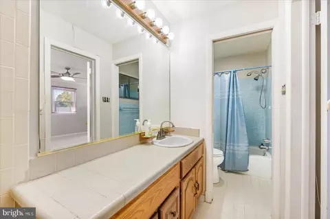 Bath - 8342 Merrymount Dr, Windsor Mill, MD 21244 photo 3 of 4