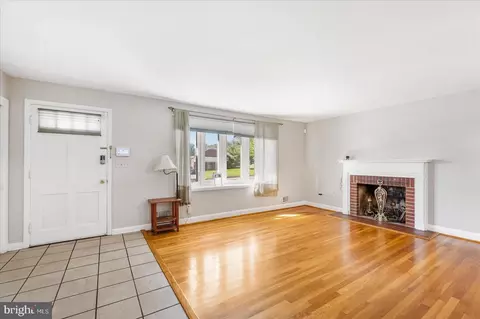 Living - 8342 Merrymount Dr, Windsor Mill, MD 21244 photo 9 of 17