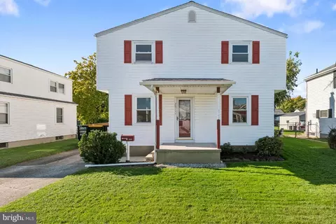 2811 Mccomas Ave, Dundalk, MD 21222