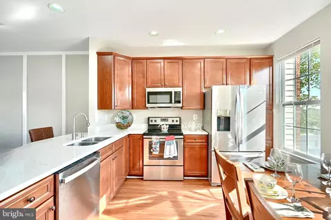 8302 Stansbury Lake Dr, Dundalk, MD 21222